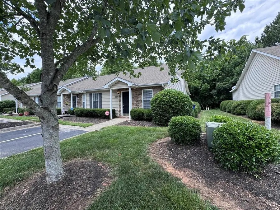 3273 Hyde Place Circle, Winston Salem, NC 27103 - #2