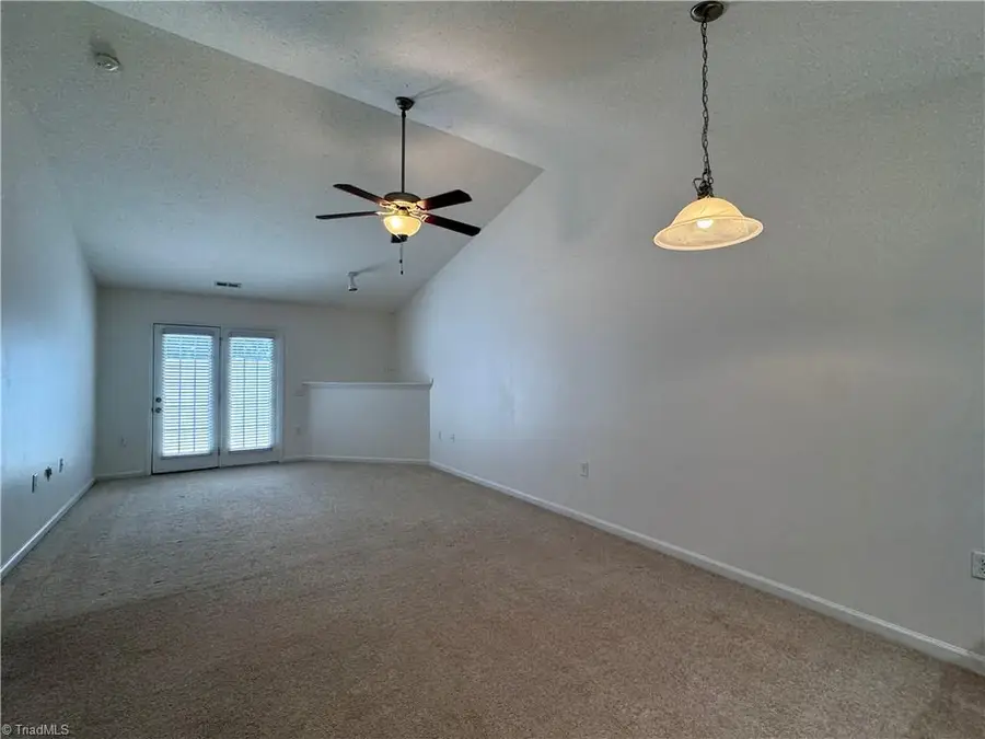 3273 Hyde Place Circle, Winston Salem, NC 27103 - #3