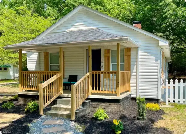 120 Oak Street, Kernersville, NC 27284
