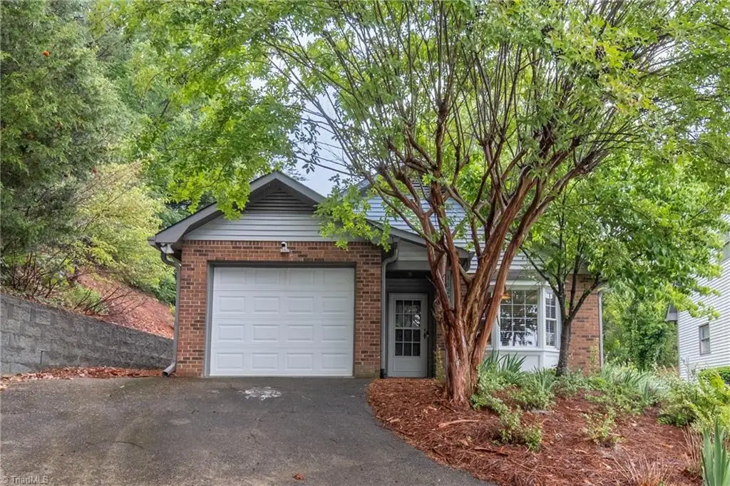 1029 Ridge Cove Court, Winston Salem, NC 27104 - #1