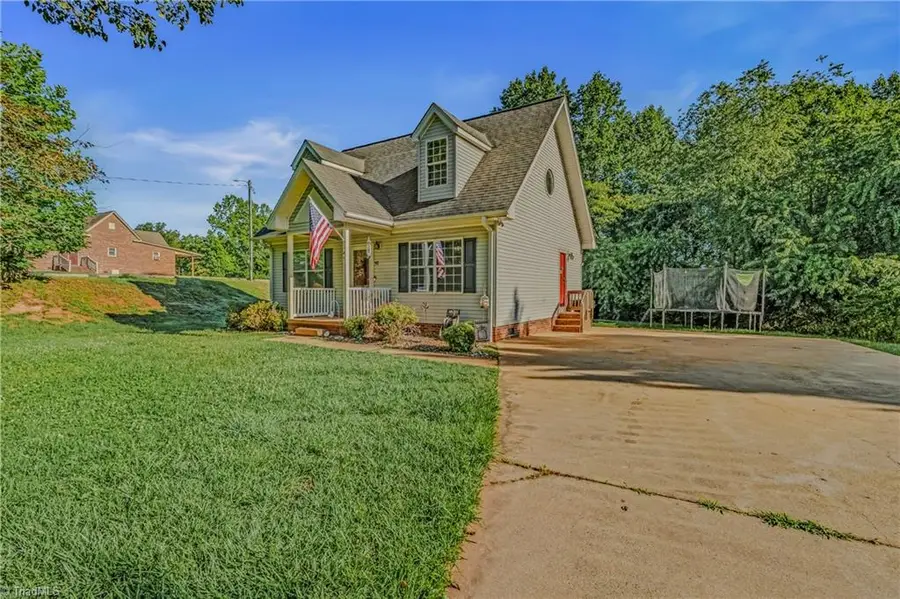 145 Wisconsin Avenue, Elkin, NC 28621 - #2