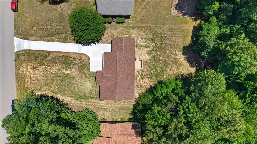 4218 Farlow Drive, Greensboro, NC 27406 - #2