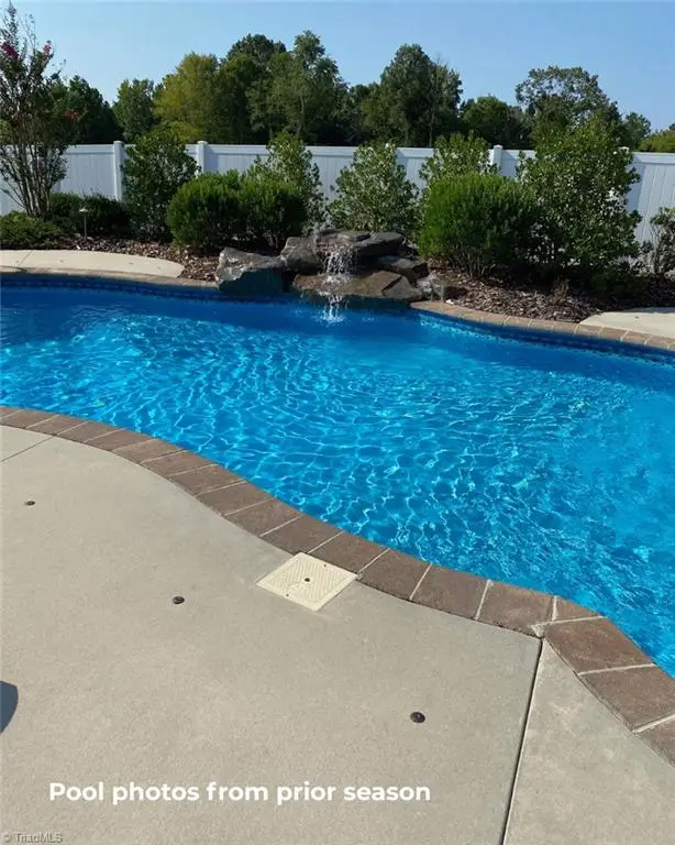 284 Ironwood Drive, Thomasville, NC 27360 - #2