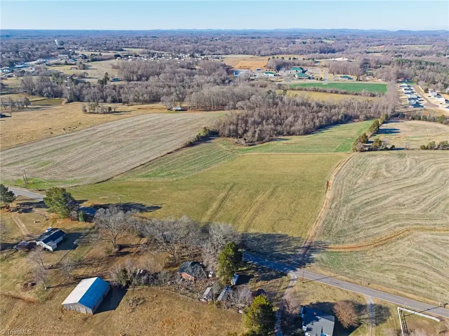 03 Dobbins Mill Road, Yadkinville, NC 27055 - #2