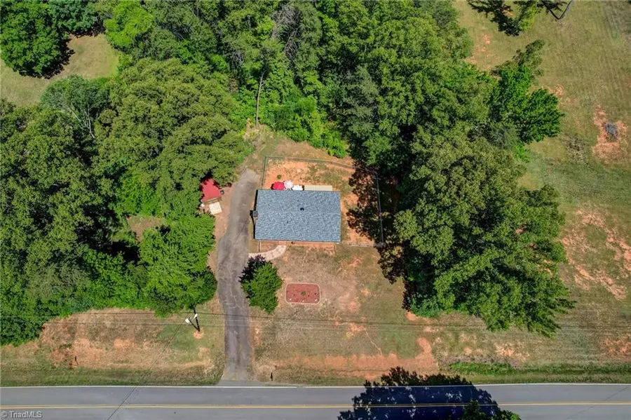 153 Lake Lemar Road, Reidsville, NC 27320 - #3