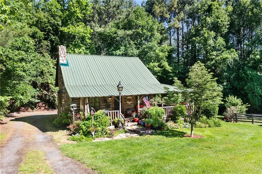139 Zayas Trail, Dobson, NC 27012 - #1