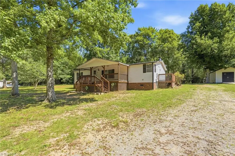 351 Poplar Drive, Lexington, NC 27292 - #3