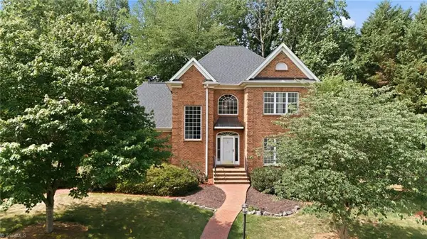 105 Creekstone Court, Winston-Salem, NC 27104
