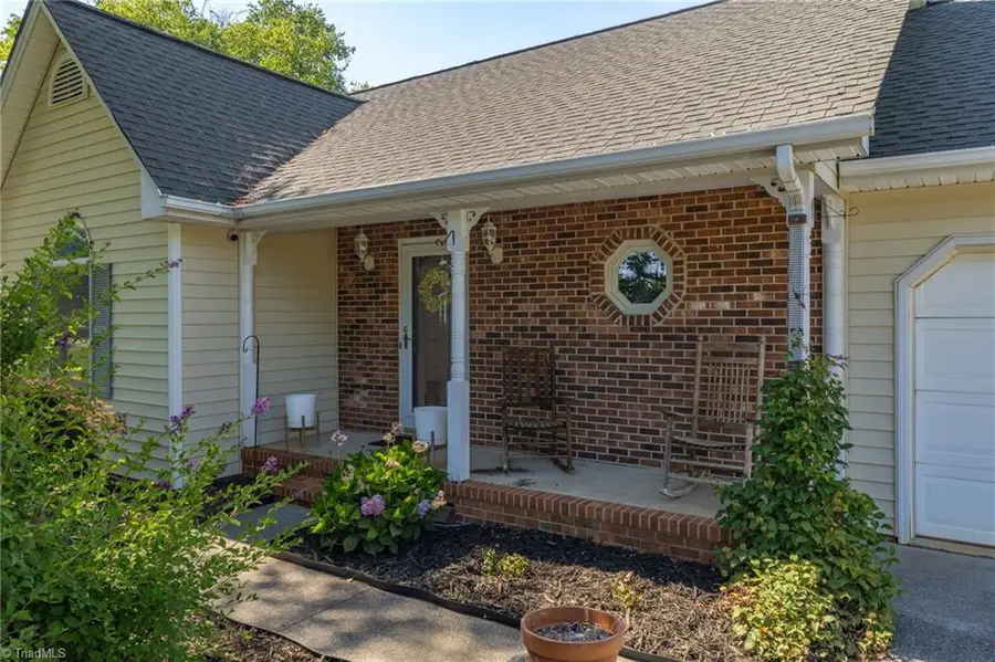 7494 Friendship Ledford Road, Midway, NC 27107 - #2