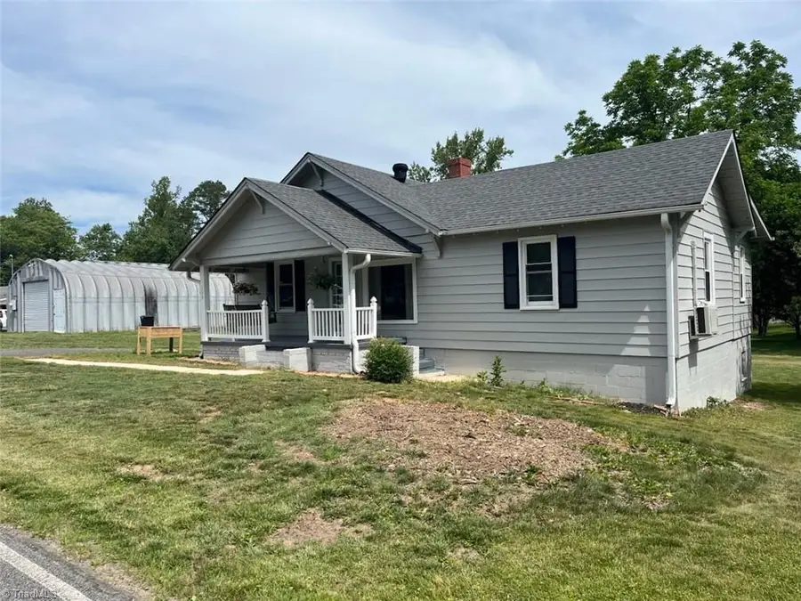 155 Hilda Drive, Mount Airy, NC 27030 - #2