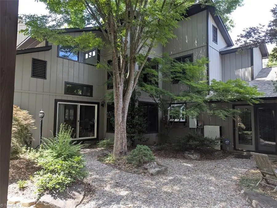 4220 Hollowoak Court, Winston Salem, NC 27104 - #3