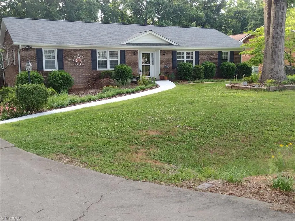 170 Queens Court, Clemmons, NC 27012 - #1