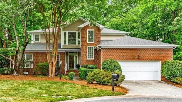 709 Bruton Place N, Greensboro, NC 27410