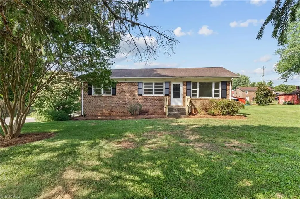 113 Jenny Lane, Pilot Mountain, NC 27041 - #1
