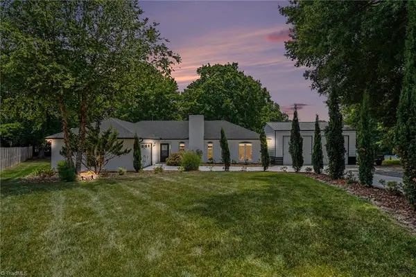 916 Spring Hill Court, Kernersville, NC 27284
