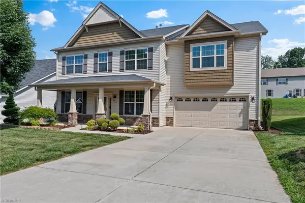 3694 Vestavia Drive, Kernersville, NC 27284