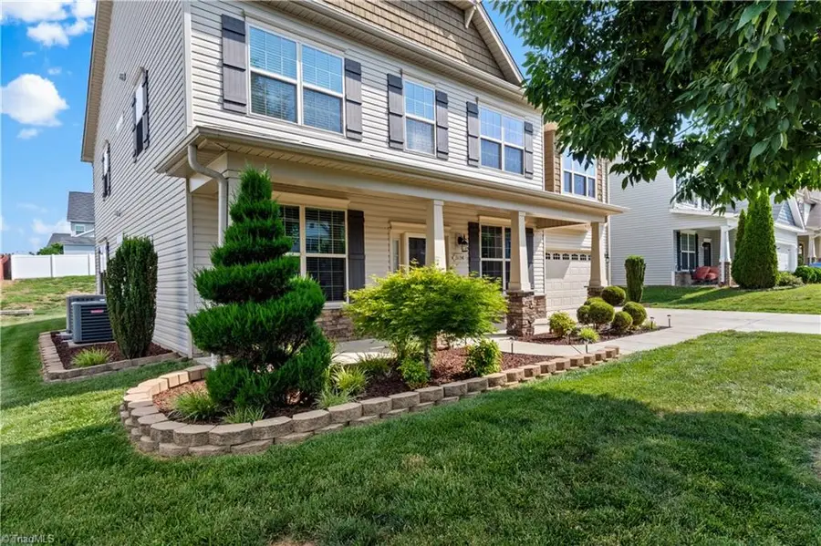 3694 Vestavia Drive, Kernersville, NC 27284 - #3