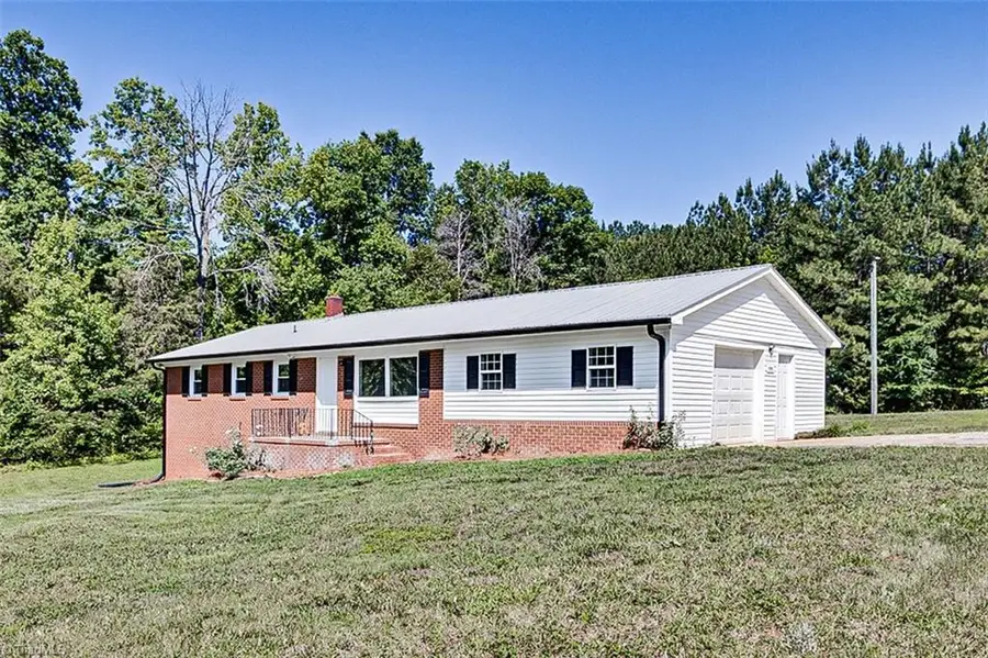 995 Farmer Road, Denton, NC 27239 - #3