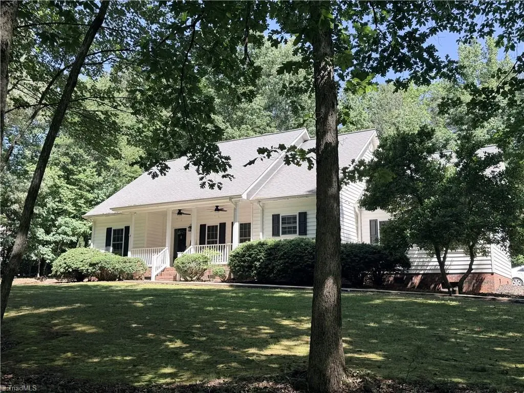 263 Thornecliffe Drive, State Road, NC 28676 - #1