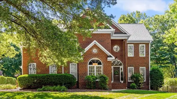 1905 Regents Park Lane, Greensboro, NC 27455