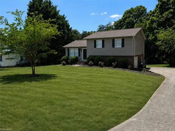 7942 Snyder Farm Road, Tobaccoville, NC 27050