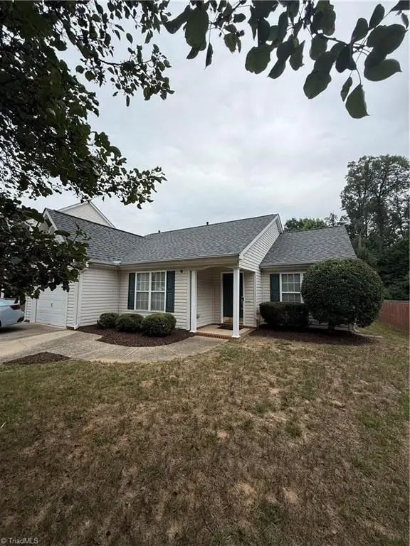 7 Bluestem Court, Greensboro, NC 27405