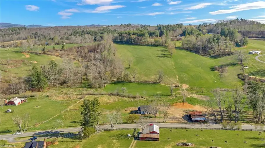 3630 Us Highway 221 N, Jefferson, NC 28640 - #2