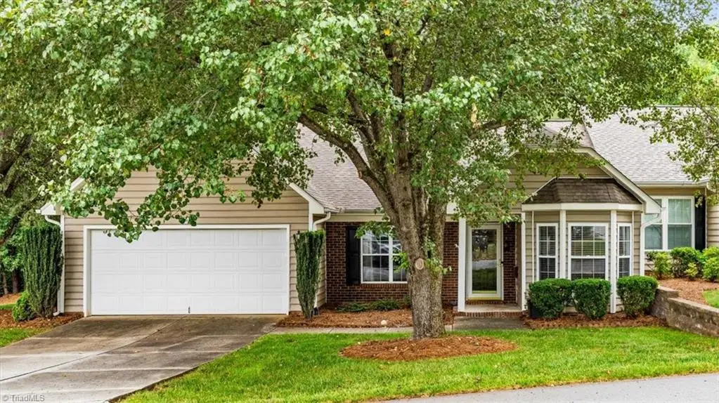 8 Mansfield Circle, Greensboro, NC 27455 - #1