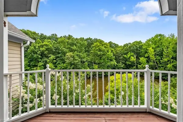 3701 Cotswold Terrace #7-K, Greensboro, NC 27410