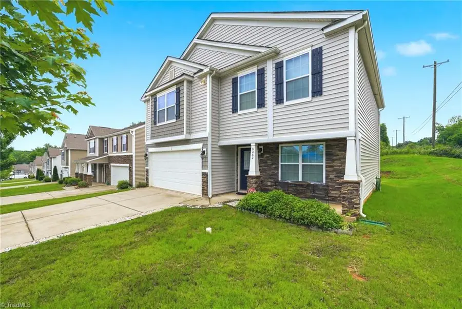 8502 Mansell Court, Charlotte, NC 28215 - #3