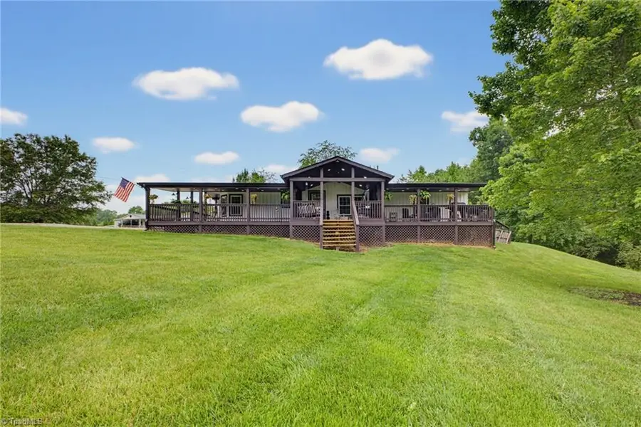 371 Arbor Grove Baptist Church Road, North Wilkesboro, NC 28659 - #2