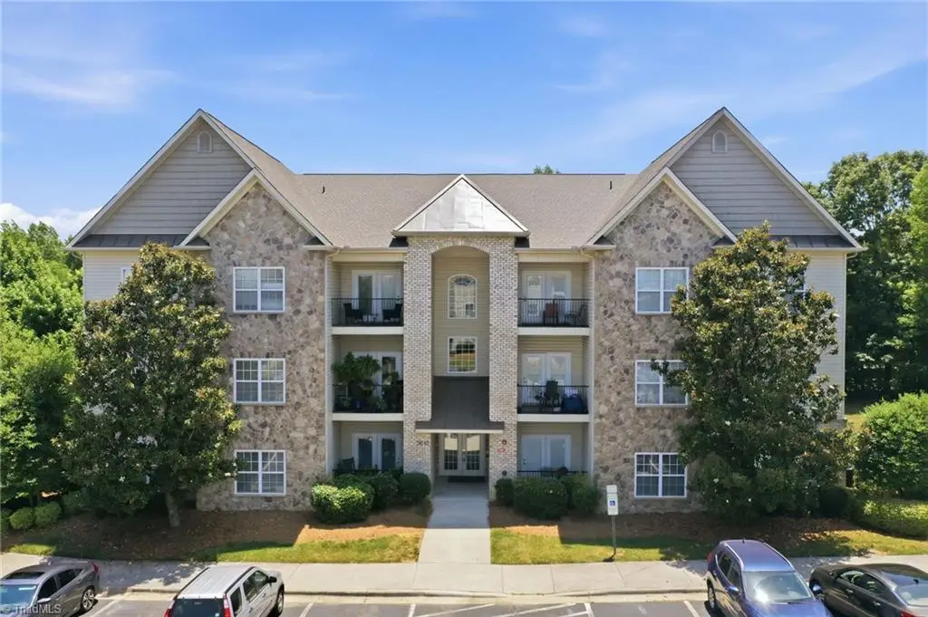 3610 Spanish Peak Drive #1B, High Point, NC 27265 - #1