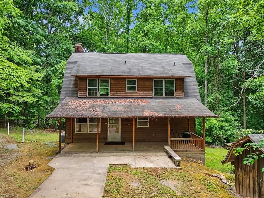 381 E Homestead Drive, Lexington, NC 27292 - #2