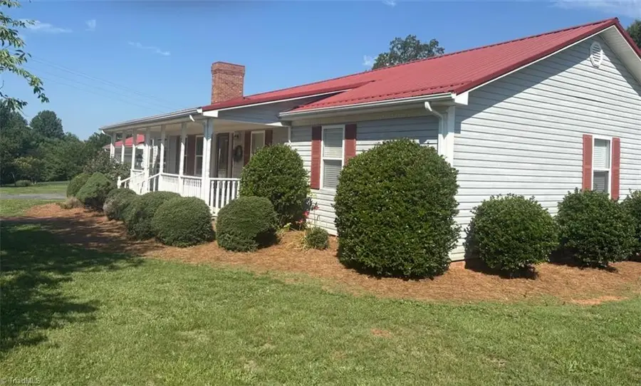 4401 Cherrywood Road, East Bend, NC 27018 - #3