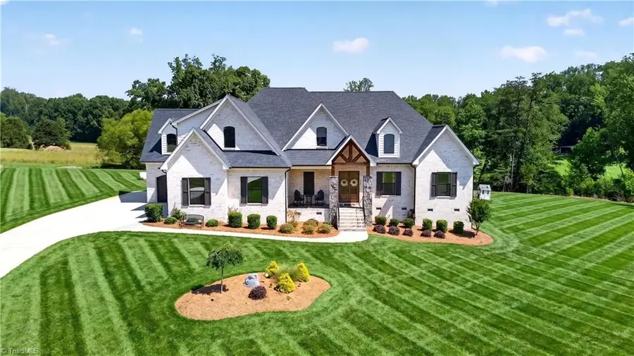402 Mitchells Landing Way, Greensboro, NC 27455 - #2