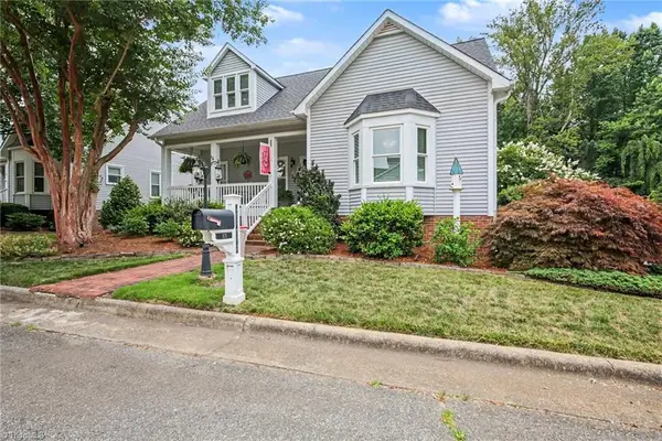 105 Saint Mary Drive, Kernersville, NC 27284