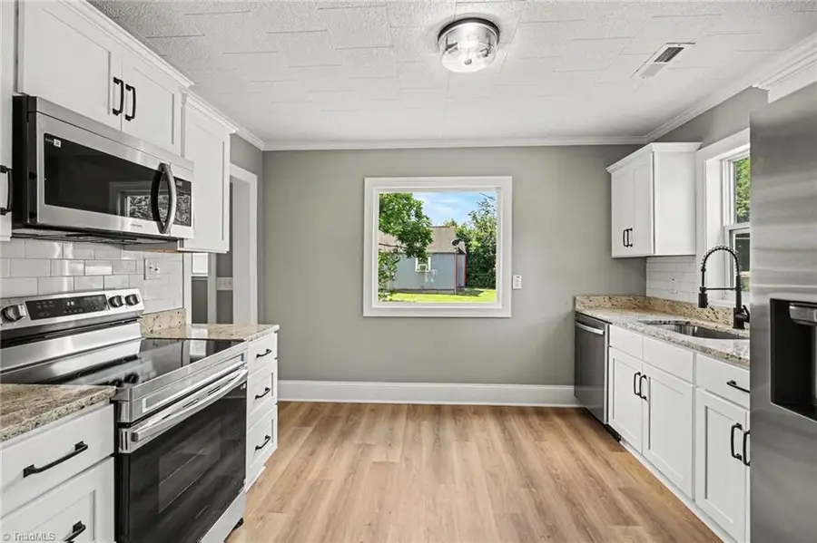 110 Spring Street, Kernersville, NC 27284 - #2