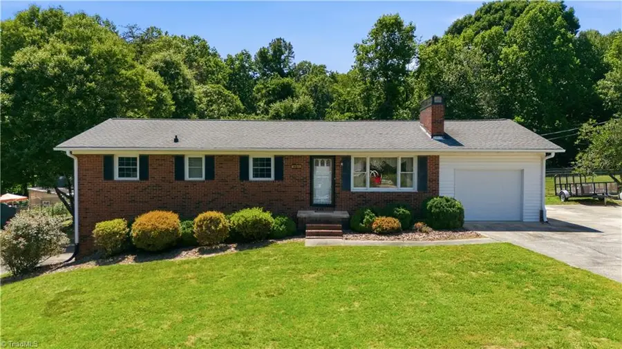464 Cedar Drive, Midway, NC 27107 - #2