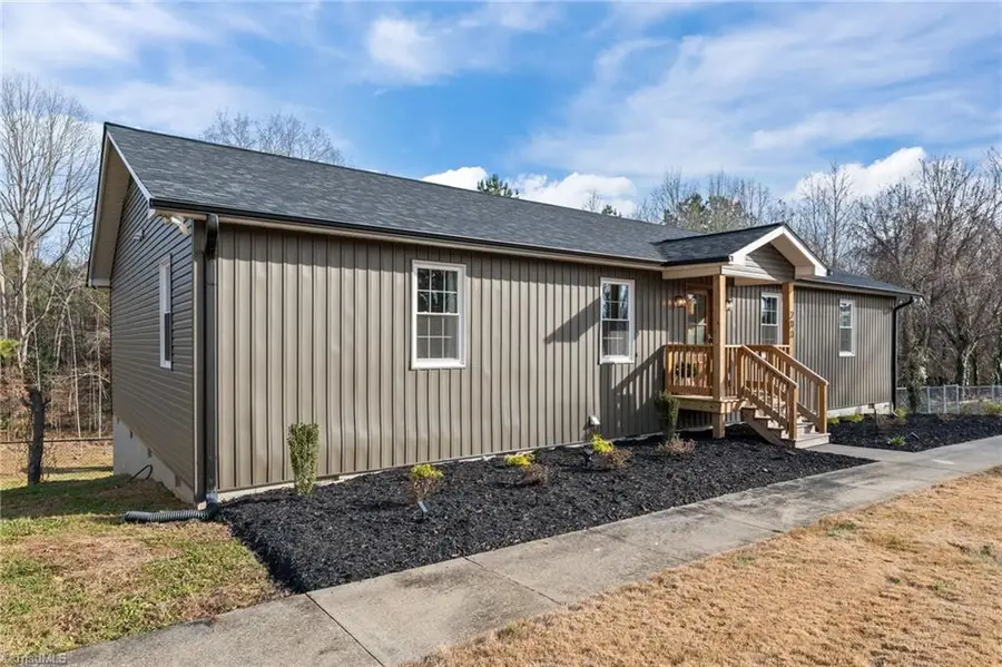 203 Church Street S, Stoneville, NC 27048 - #3