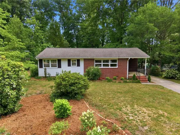2814 Dellwood Drive, Greensboro, NC 27408