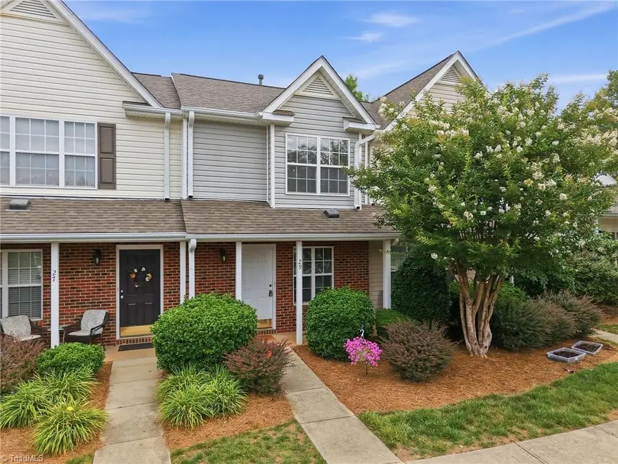 29 Tannenbaum Circle, Greensboro, NC 27410 - #2