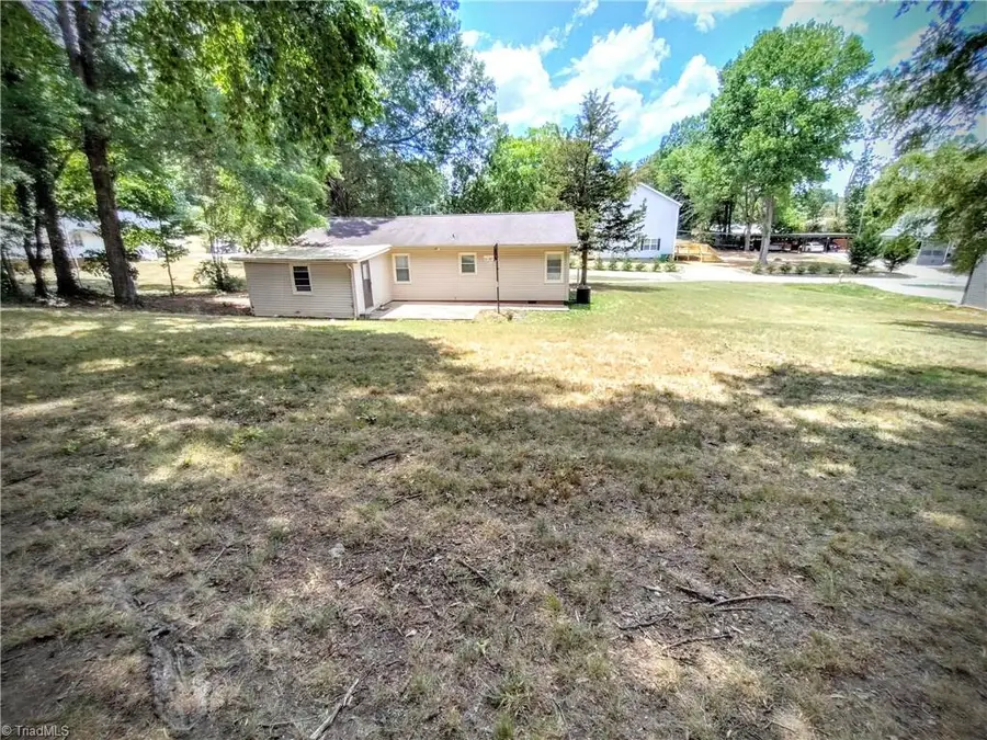 826 Graylyn Drive, High Point, NC 27263 - #3