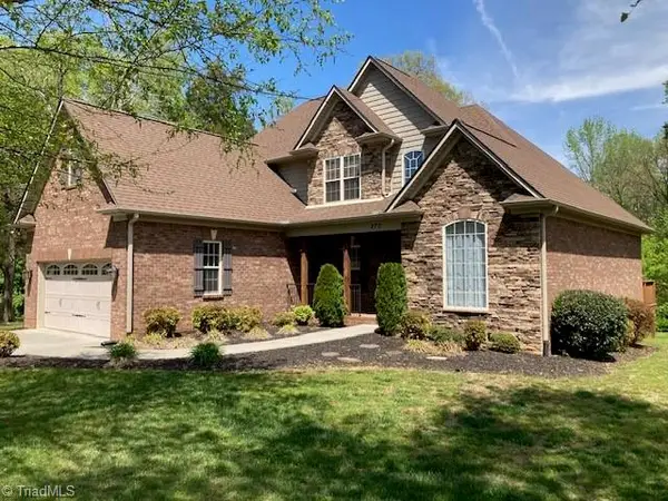 270 Plumstead Lane, Clemmons, NC 27012