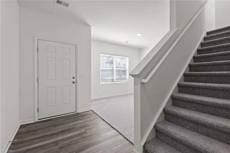 997 Riverbank Drive, Kernersville, NC 27284 - #2