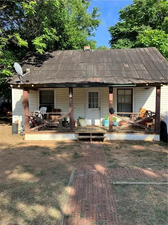 1813 Center Street, Winston-Salem, NC 27127