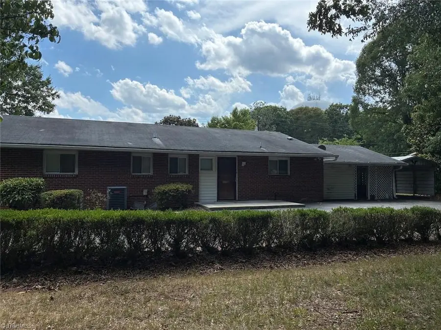3457 University Parkway, Winston Salem, NC 27106 - #2