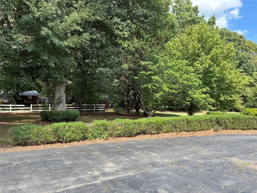 3457 University Parkway, Winston Salem, NC 27106 - #3