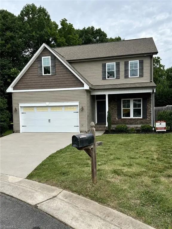 4711 Evie Court, Winston-Salem, NC 27127