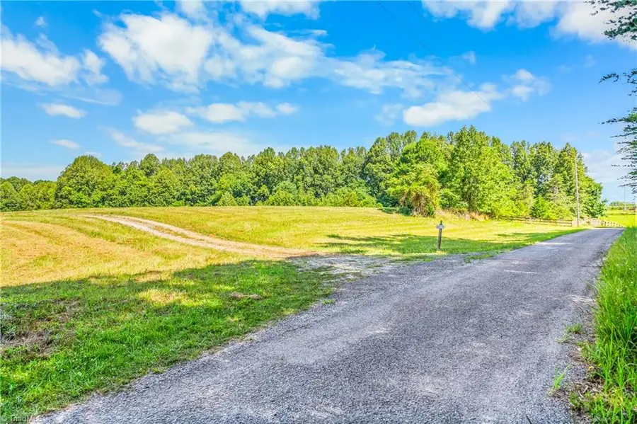 157 Buttercup Lane, Ararat, NC 27007 - #3