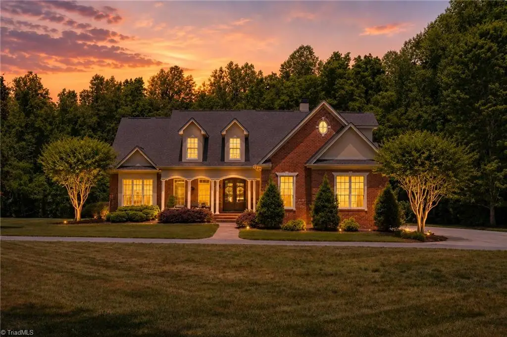 350 Abbotts Crossing, High Point, NC 27265 - #1